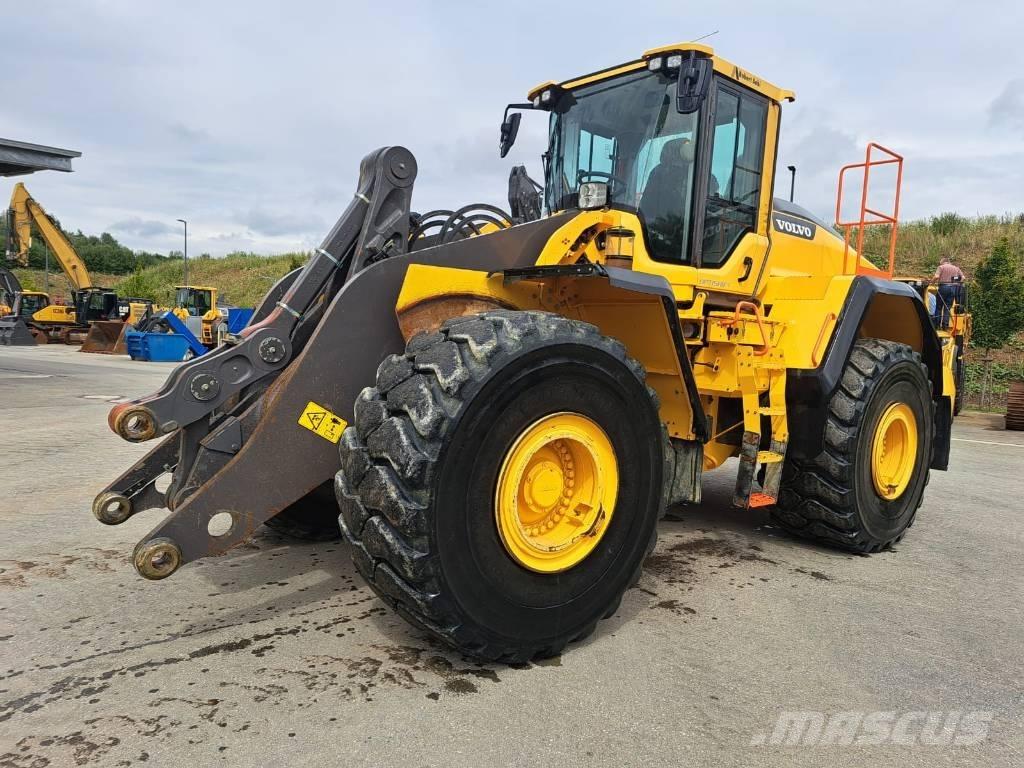 Volvo L220H 輪胎式裝載機