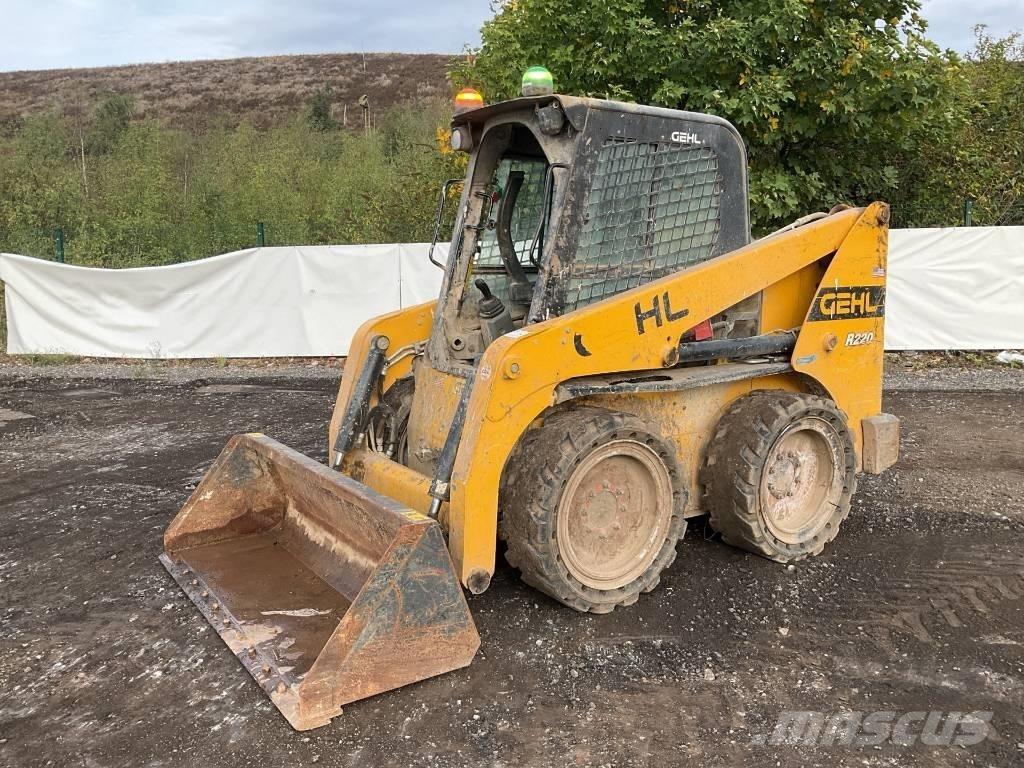Gehl R 220 滑移轉向裝載機