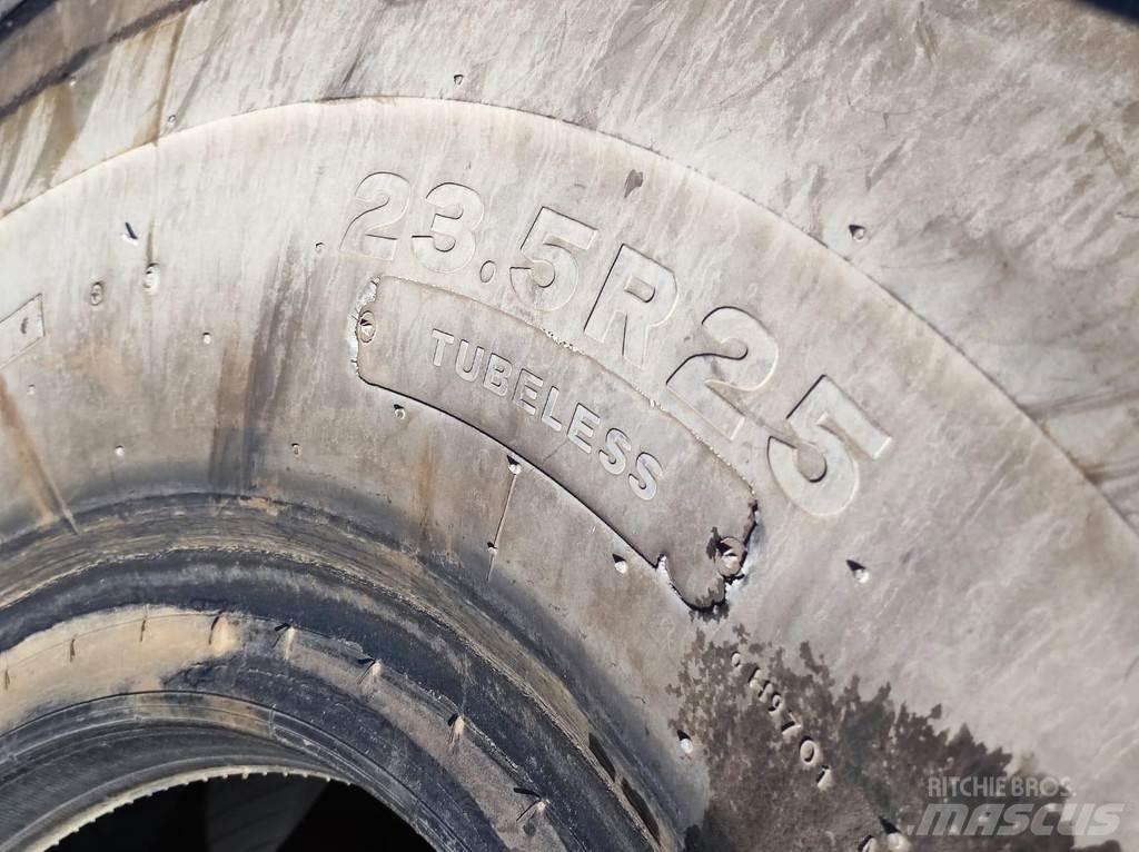  23.5 R25 TYERS 輪胎、車輪和輪圈