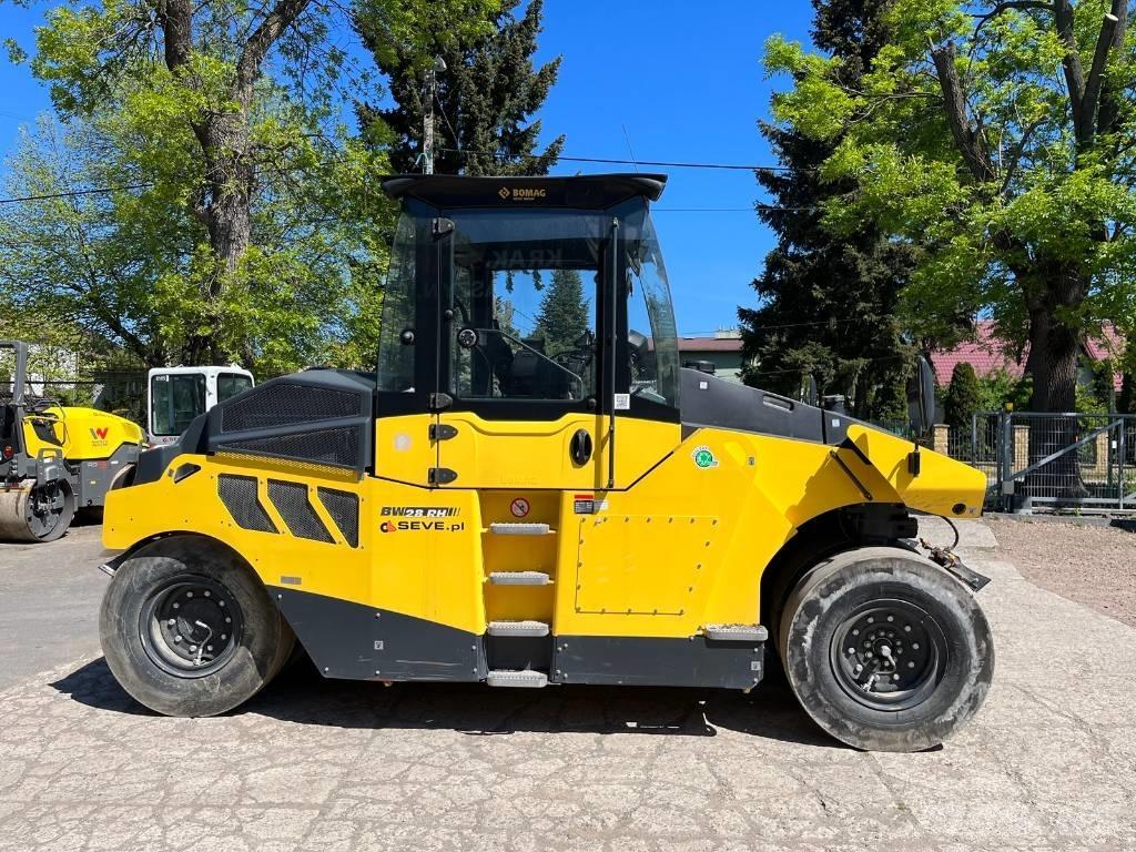Bomag BW 28 RH 膠輪滾壓機
