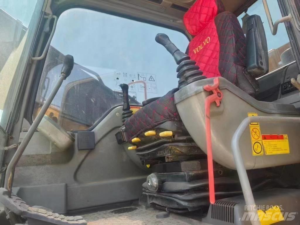 Volvo EC 210 履帶式 挖土機/掘鑿機/挖掘機