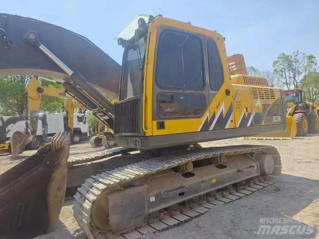 Volvo EC 210 履帶式 挖土機/掘鑿機/挖掘機