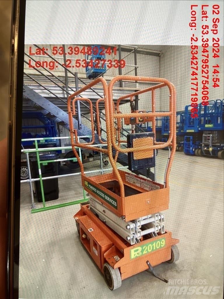 Snorkel 53010 E 剪式升降機