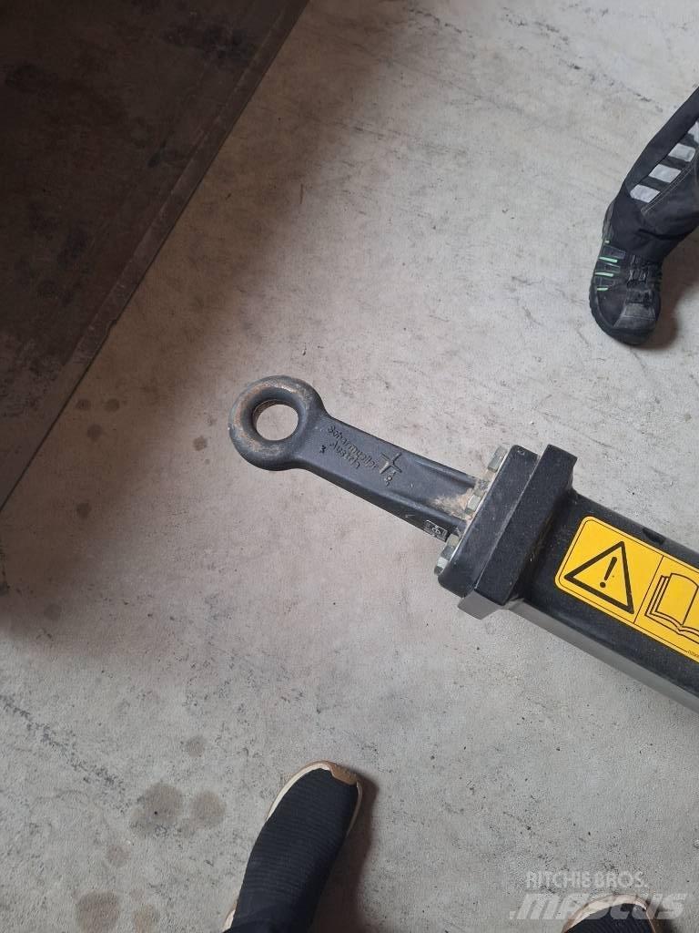 Potila Solver 700 耙車