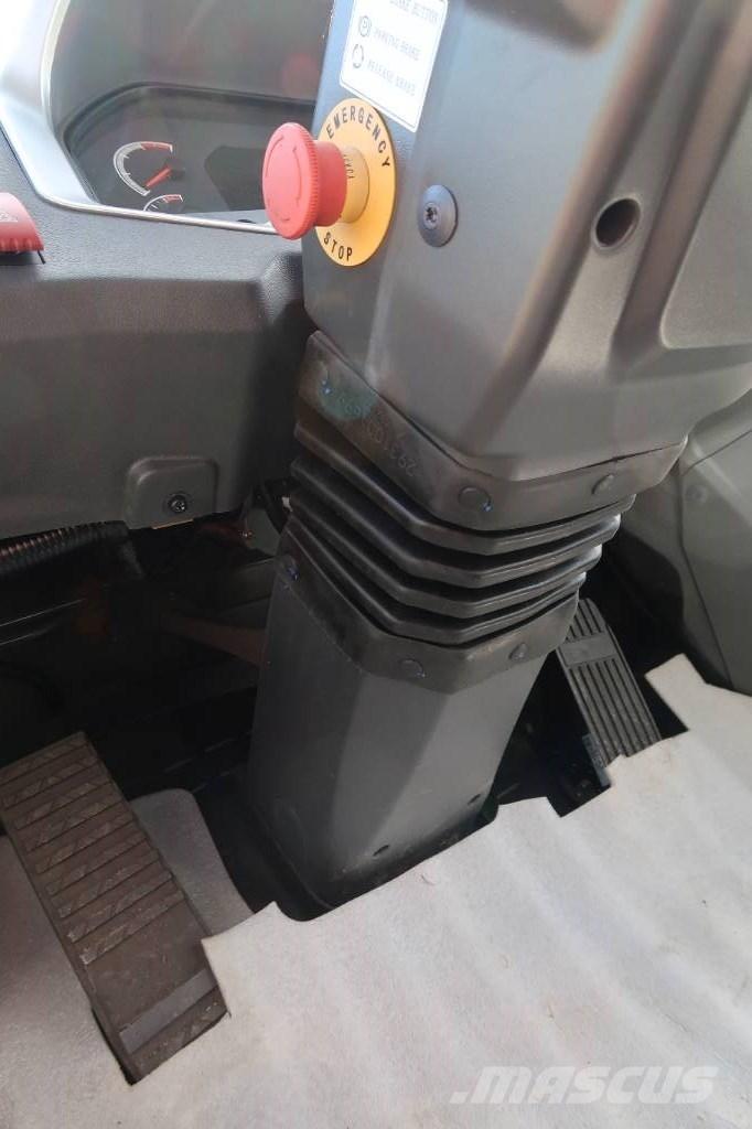 SDLG L958HEV 輪胎式裝載機