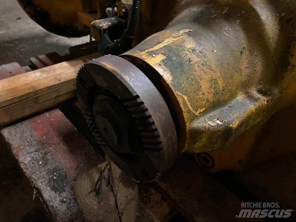 Volvo L90F / L 90 F 軸