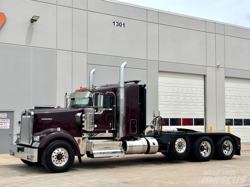 Kenworth W 900 曳引機組件