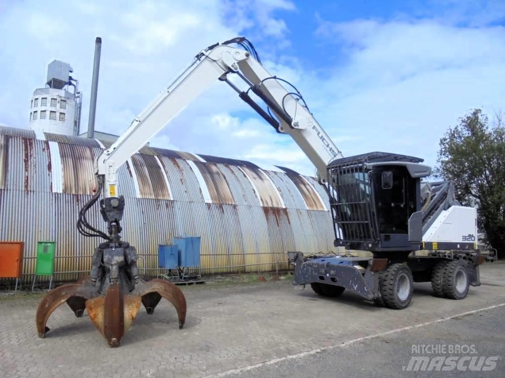 Fuchs MHL 320 廢棄物/工業用操作車