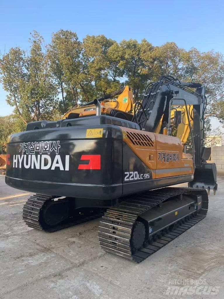 Hyundai 220LC-9S 履帶式 挖土機/掘鑿機/挖掘機