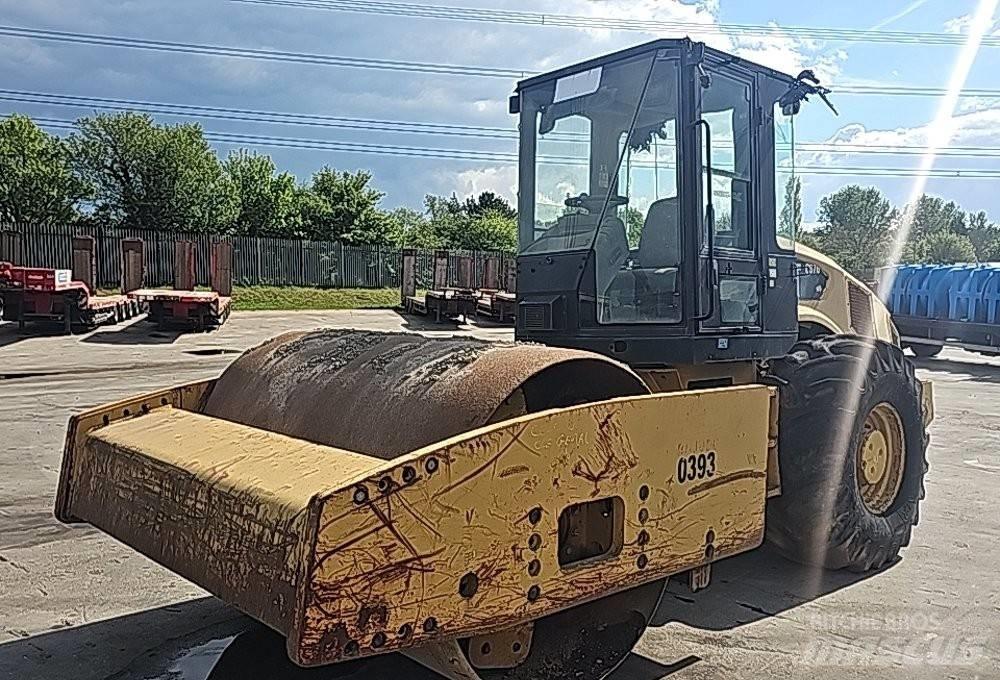 CAT CS 76 單輪滾壓機