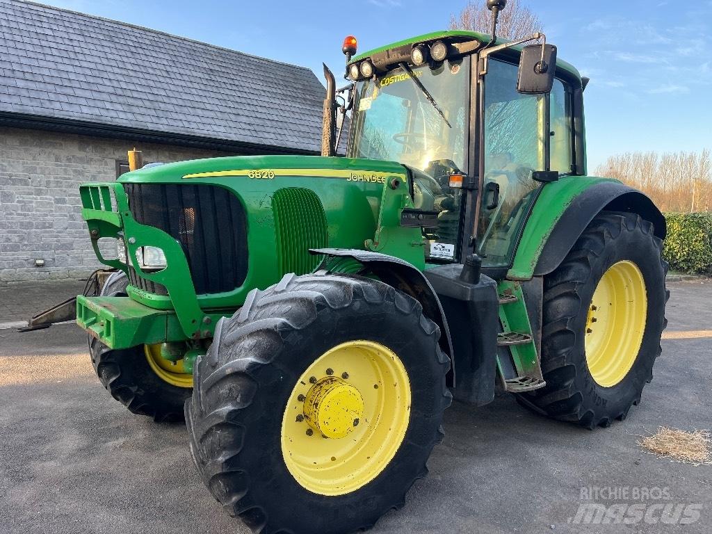 John Deere 6820 曳引機