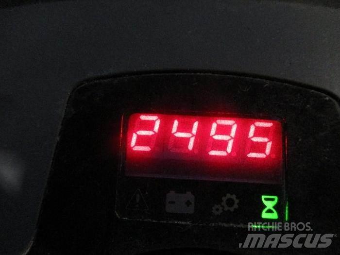 BT LPE 200 平台型低架升降機