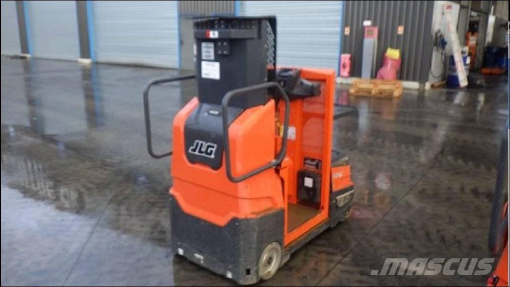 JLG DSP-M 高舉式裝載機