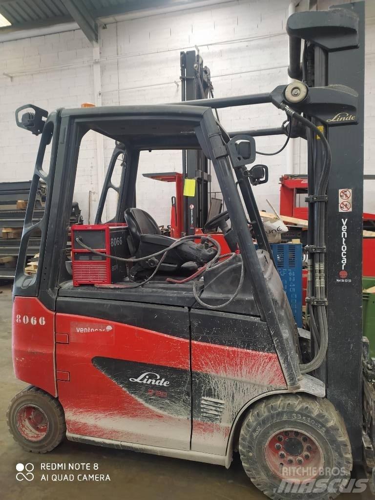 Linde E30/600 電動堆高機