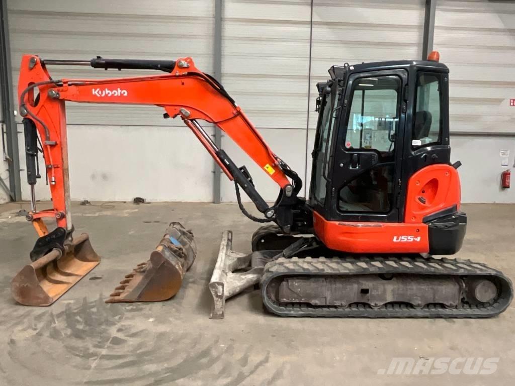 Kubota U 55-4 小型挖土機/掘鑿機<7t(小型挖掘機)