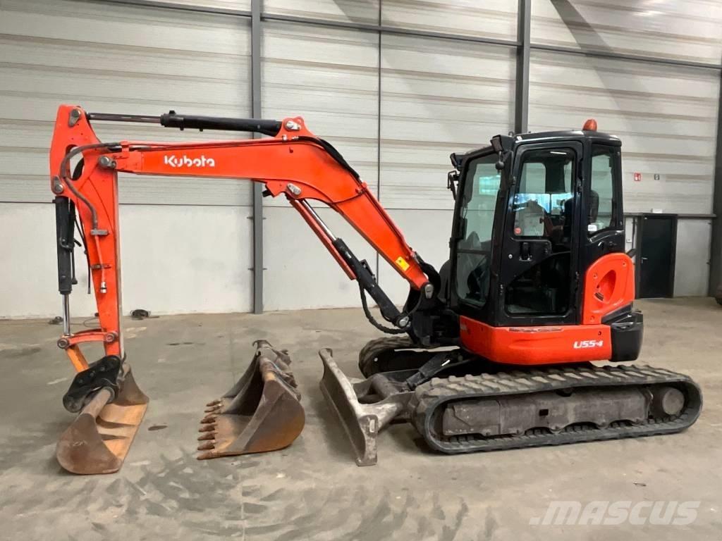 Kubota U 55-4 小型挖土機/掘鑿機<7t(小型挖掘機)