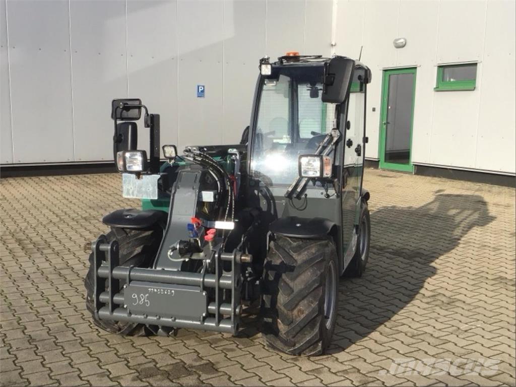 Kramer KT144 農業用伸縮臂裝載機