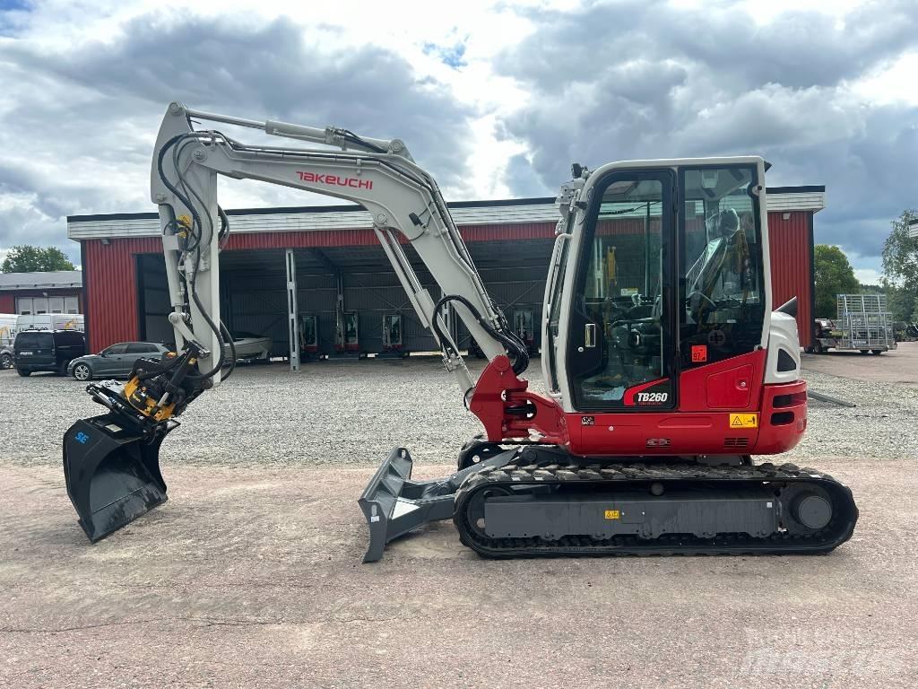Takeuchi TB260 小型挖土機/掘鑿機<7t(小型挖掘機)