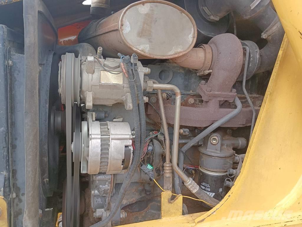 New Holland LB 110 反鏟裝載機