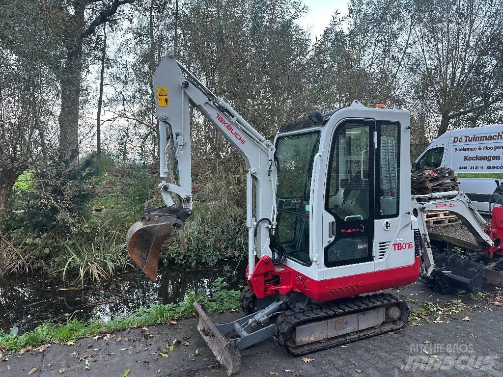 Takeuchi TB 016 小型挖土機/掘鑿機<7t(小型挖掘機)