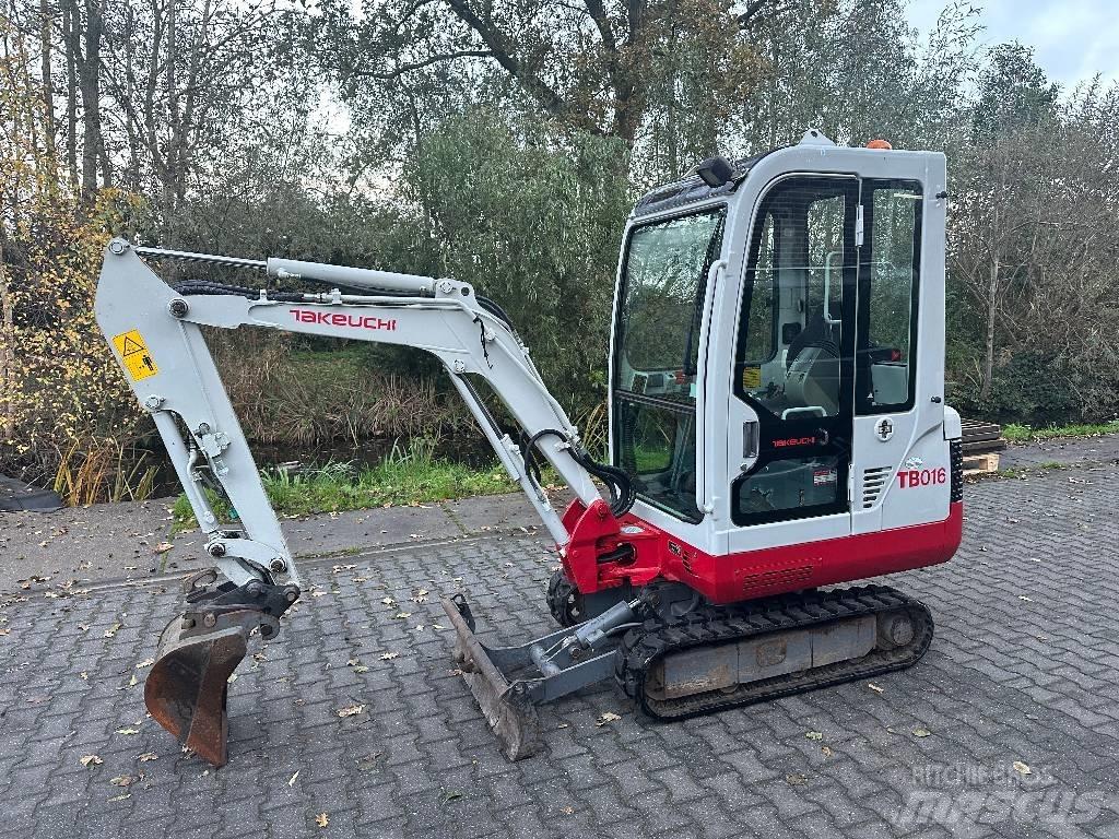 Takeuchi TB 016 小型挖土機/掘鑿機<7t(小型挖掘機)