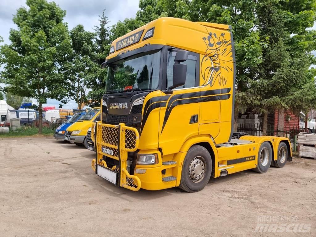 Scania S 580 6X2 曳引機組件