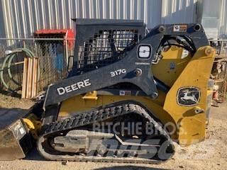 John Deere 317G 滑移轉向裝載機