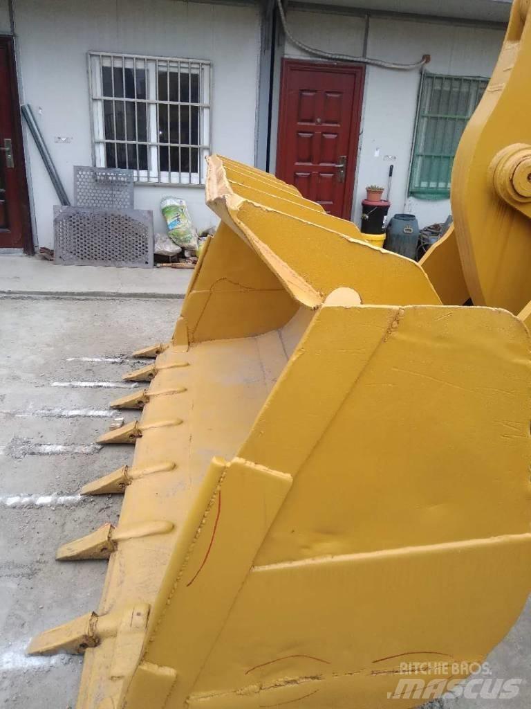 CAT 966F 輪胎式裝載機
