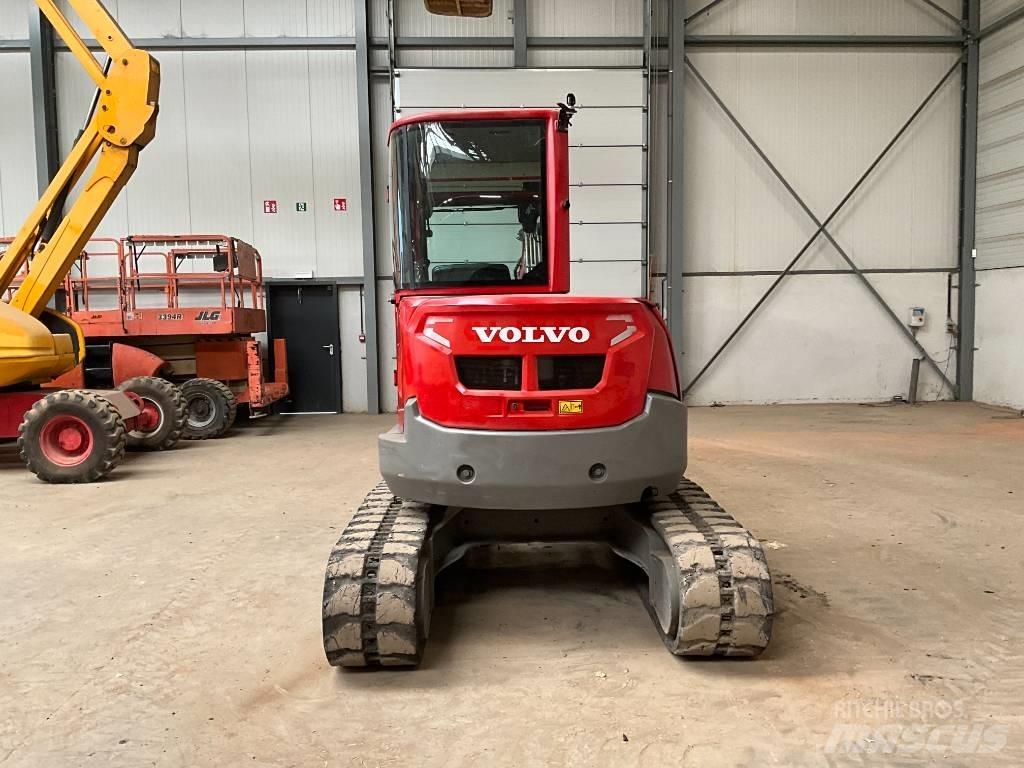 Volvo ECR 50 D 小型挖土機/掘鑿機<7t(小型挖掘機)