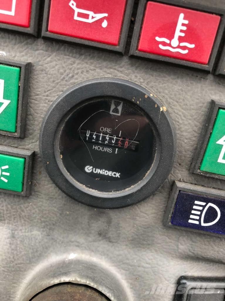 GiANT V 6004 T X-Tra 農業用伸縮臂裝載機