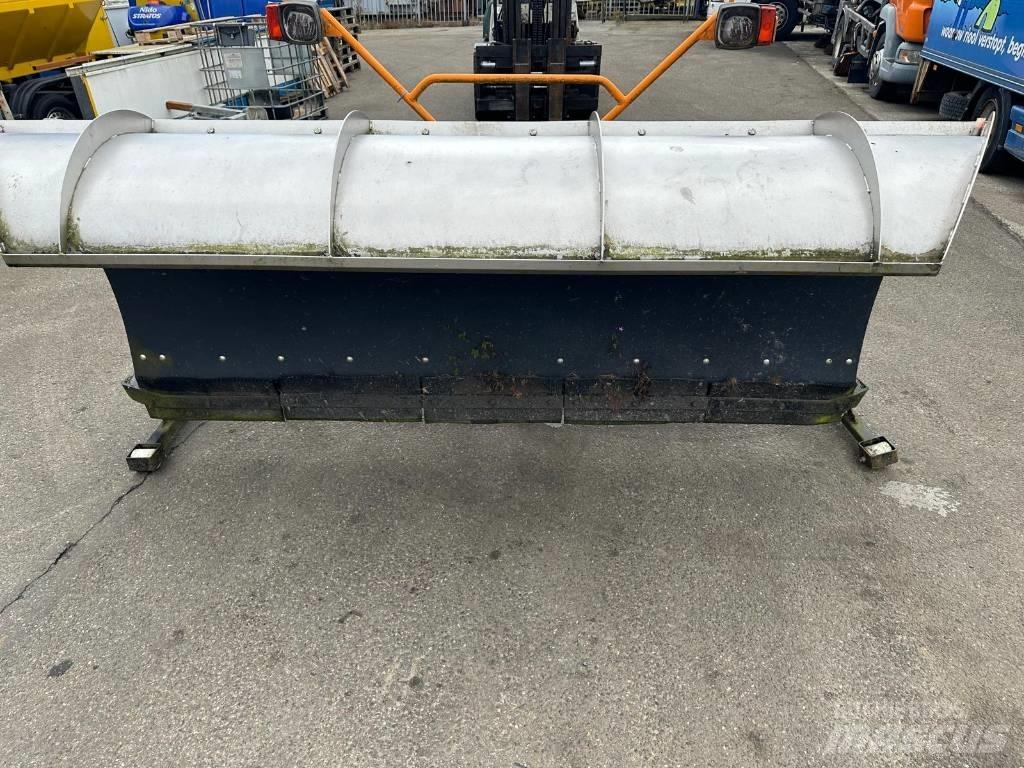 Jongerius JMK2750 刮雪板和犁