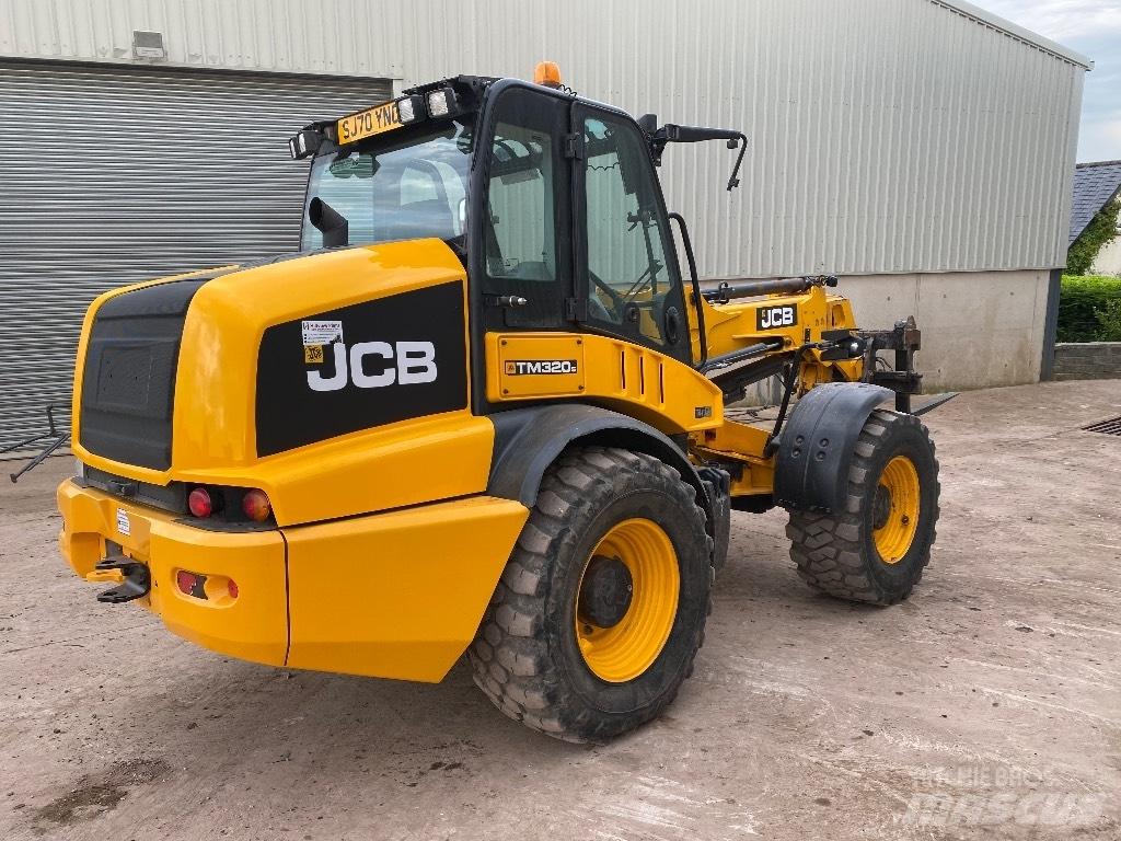 JCB TM 320 S 農業用伸縮臂裝載機