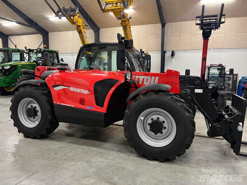 Manitou MT733 伸縮臂操作車