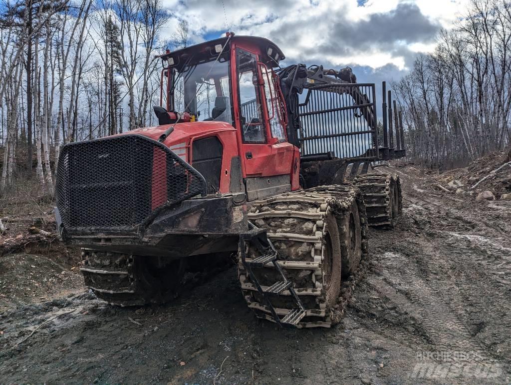 Komatsu 895 集運機