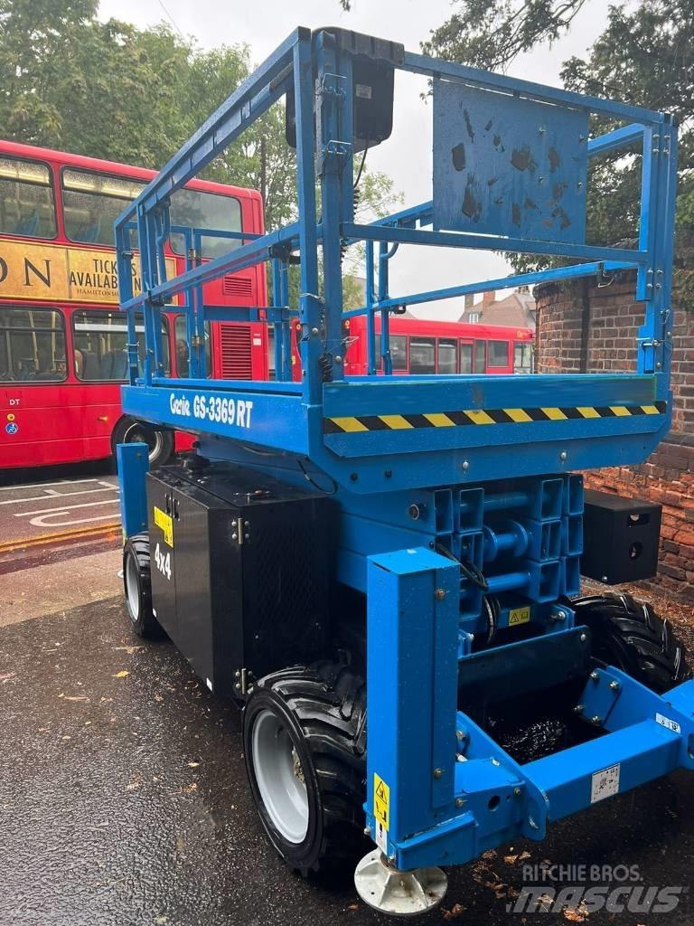 Genie GS 3369 RT 剪式升降機
