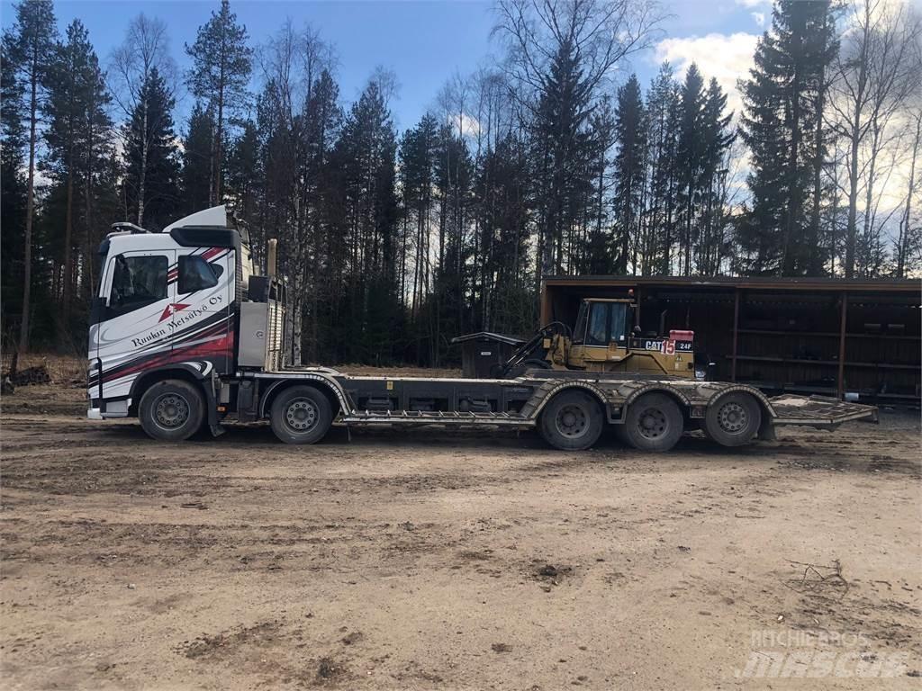 Volvo FH13 林業運輸車