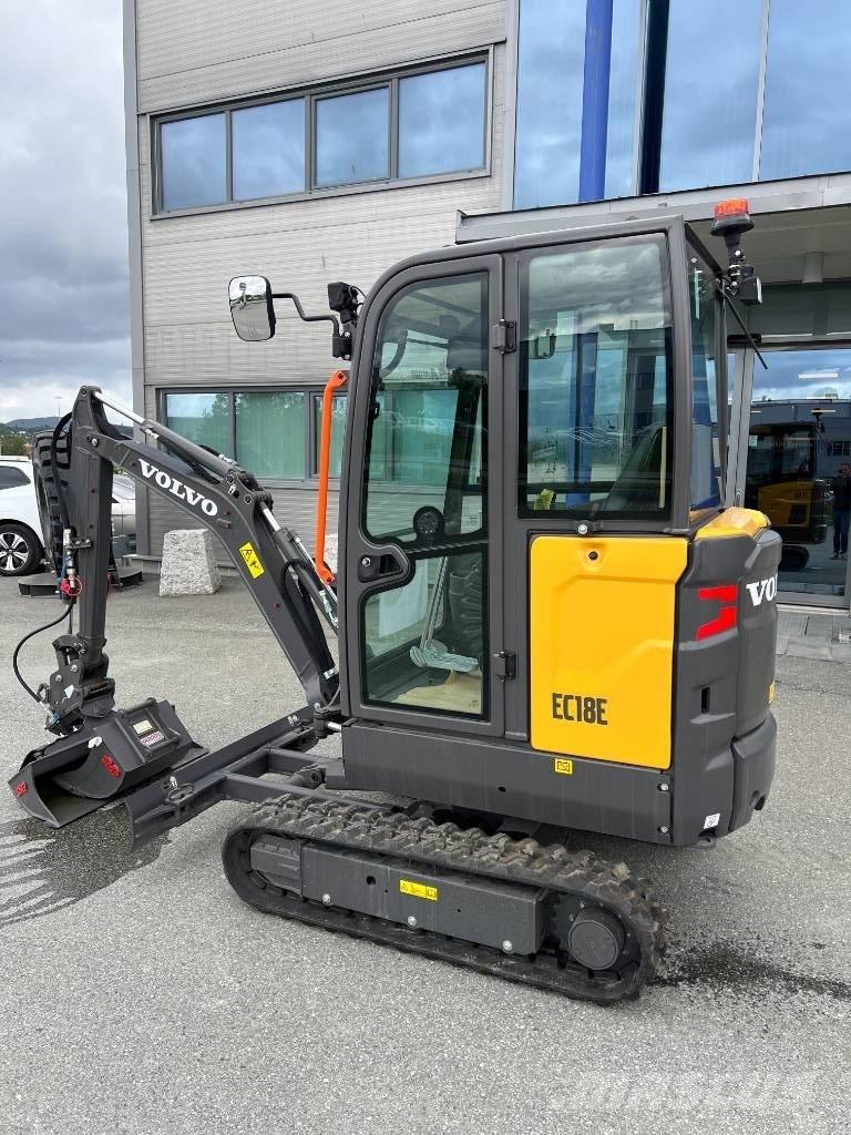Volvo EC 18 E 小型挖土機/掘鑿機<7t(小型挖掘機)