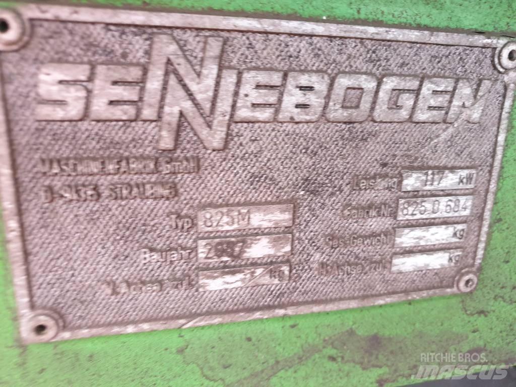 Sennebogen 825M-C 廢棄物/工業用操作車