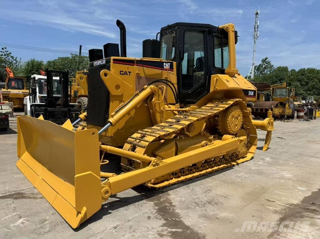 CAT D 6 M 履帶推土機