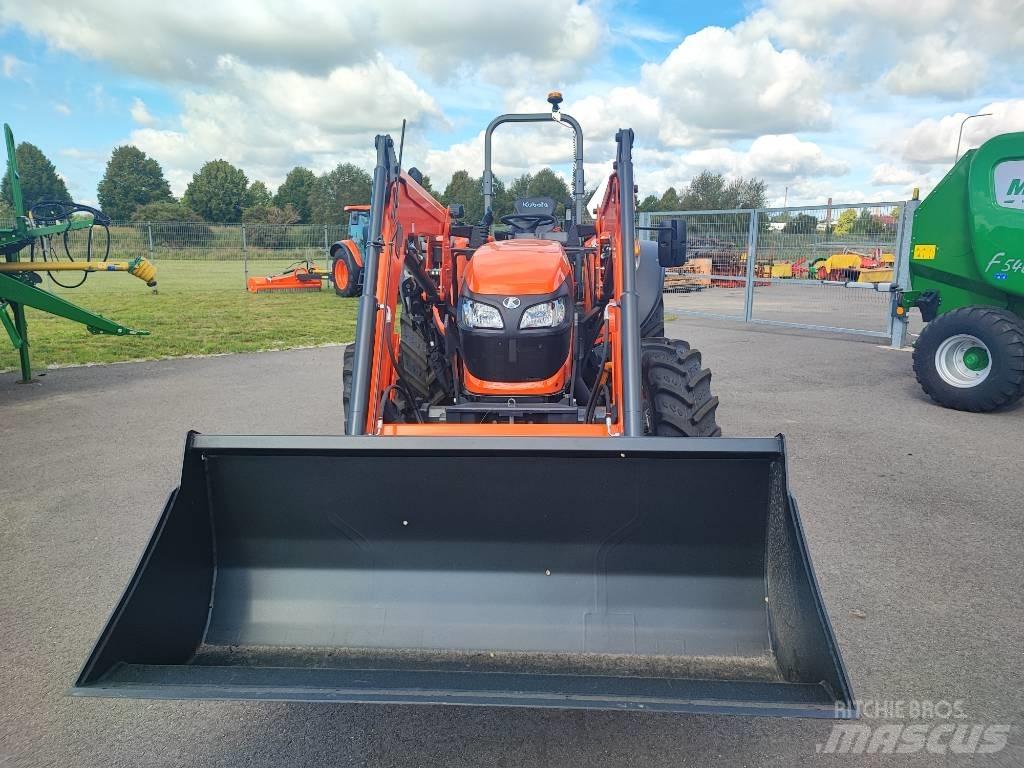 Kubota M4063 ROPS 曳引機