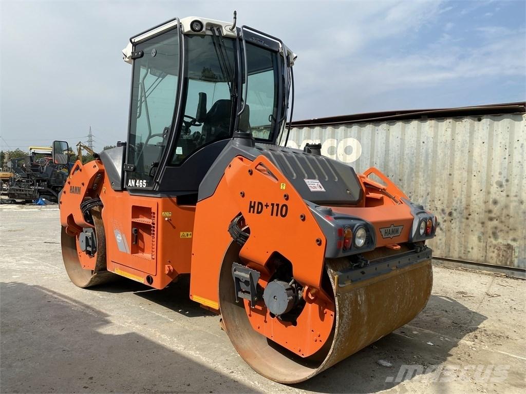 Hamm HD 110 雙輪滾壓機