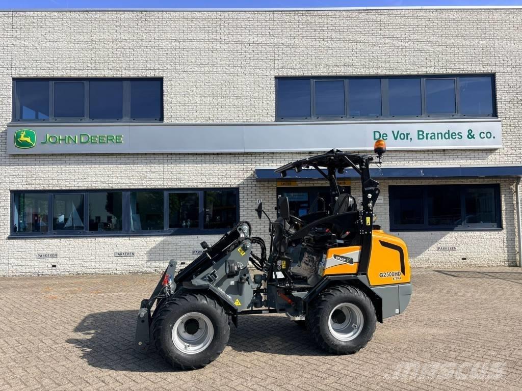Giant G2500HD Xtra 小型裝載機