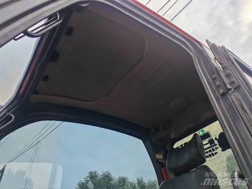 Doosan DX75 中型挖土機/掘鑿機/挖掘機 7t-12t