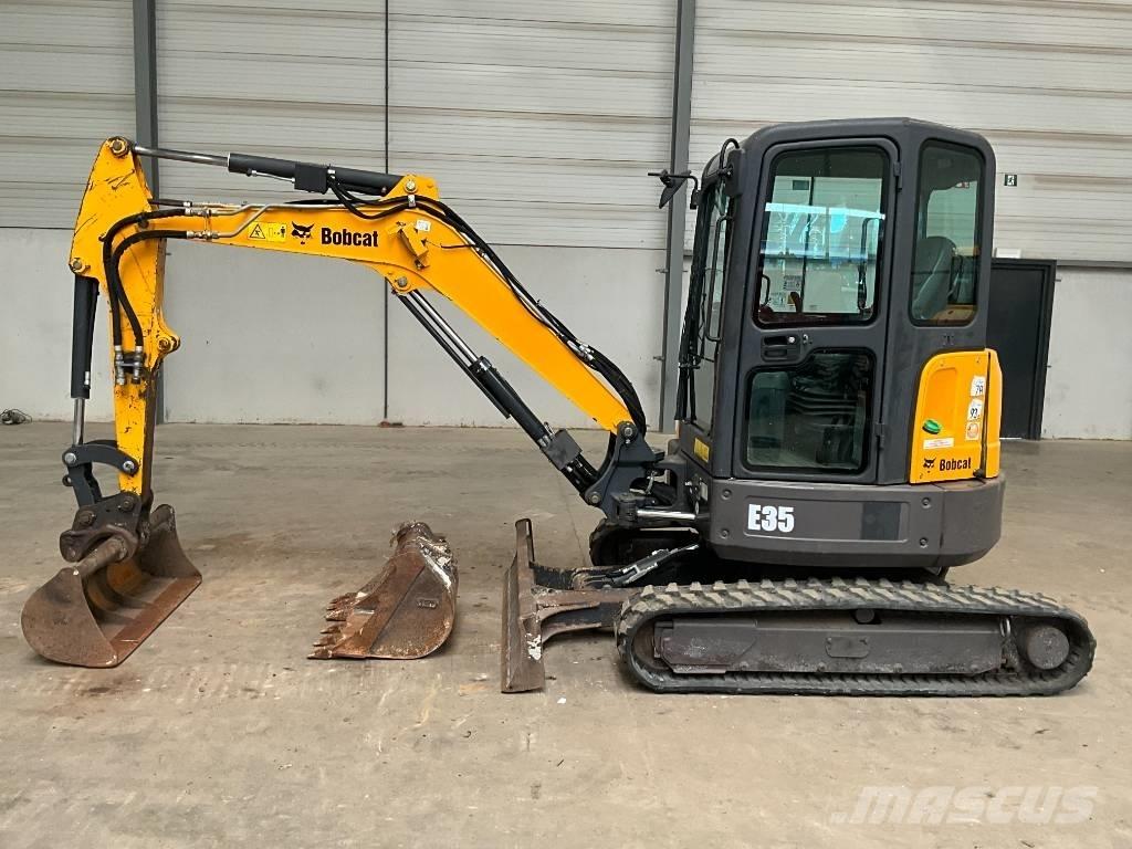 Bobcat E 35 小型挖土機/掘鑿機<7t(小型挖掘機)