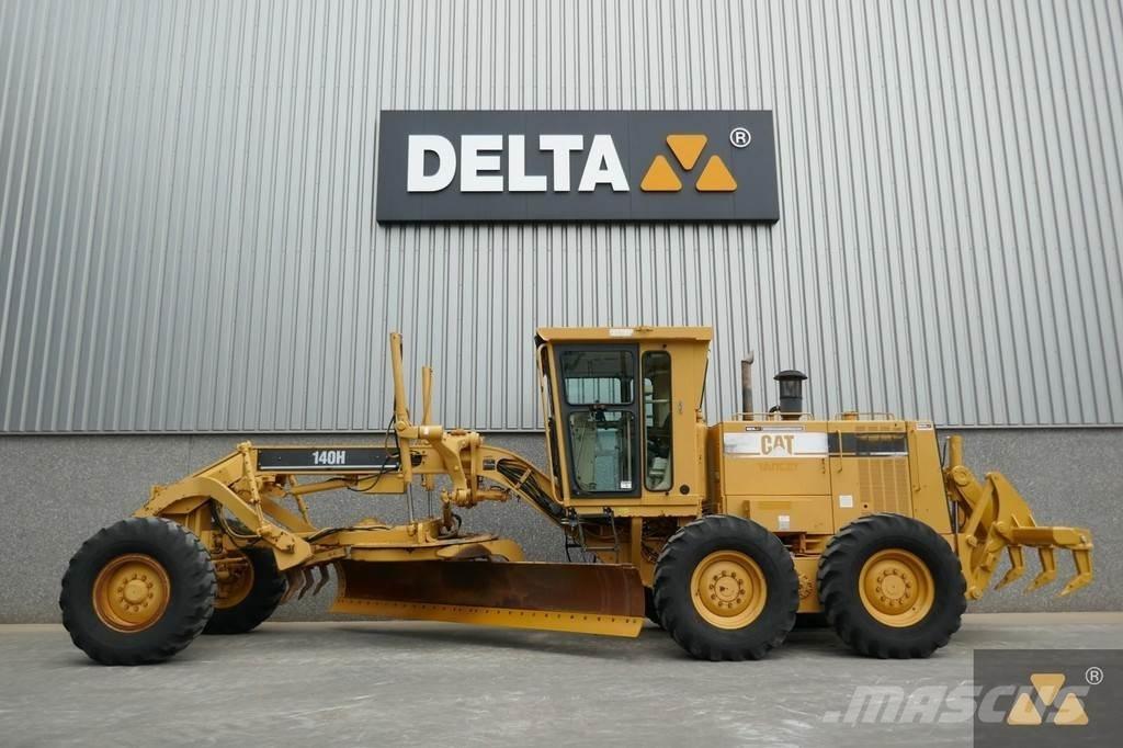 CAT 140H 平土機