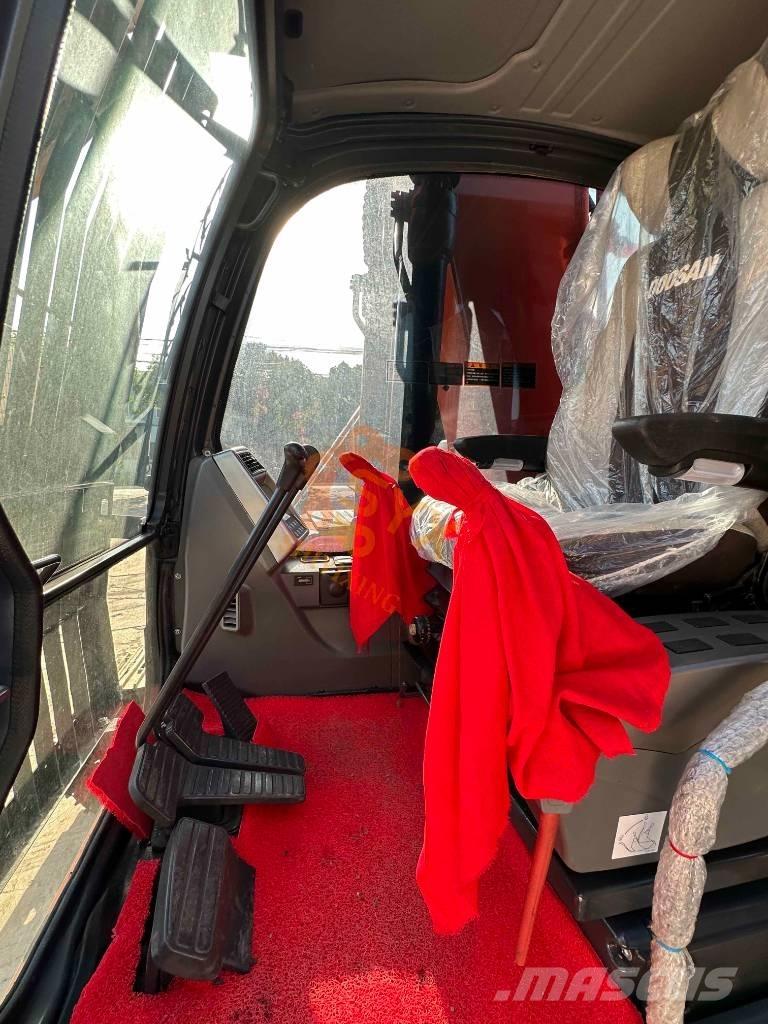 Doosan DX 225 LC 履帶式 挖土機/掘鑿機/挖掘機