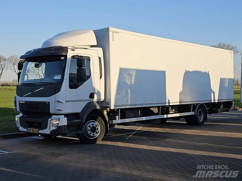 Volvo FL 250.12 貨箱式卡車