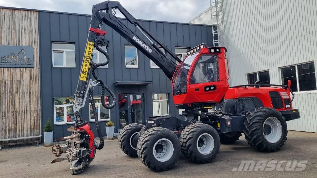 Komatsu 901 收穫機
