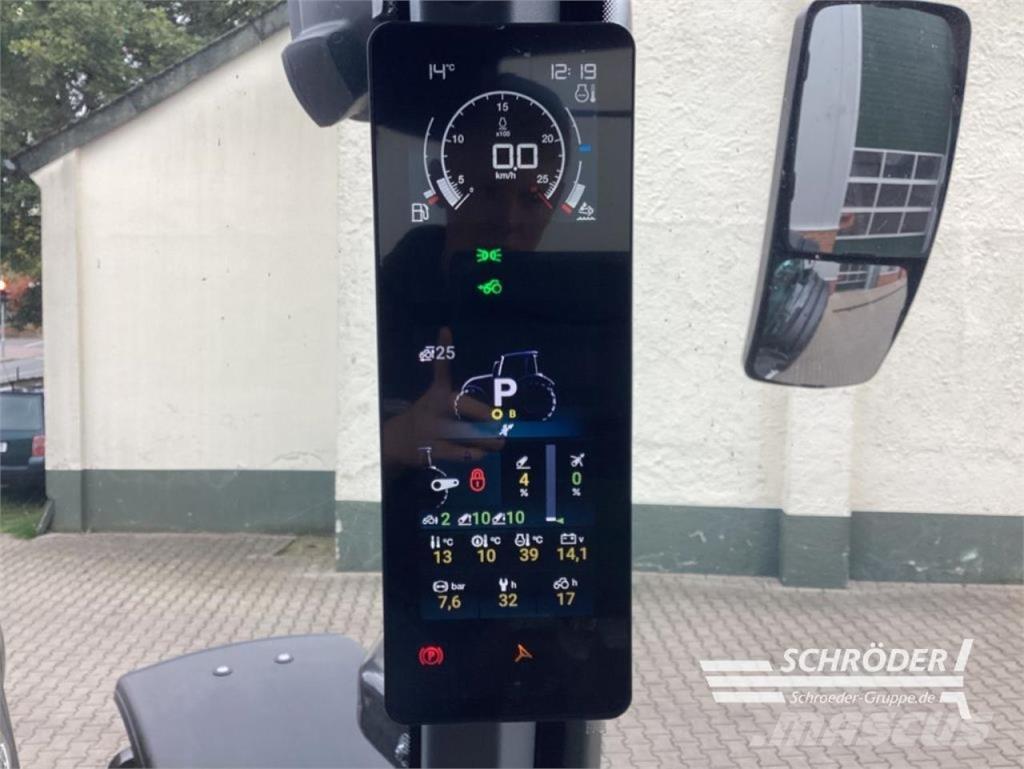 Valtra Q 305 曳引機