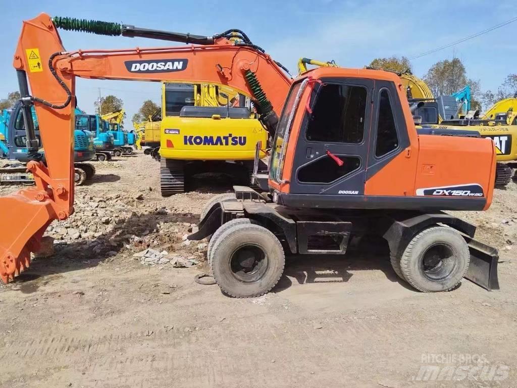 Doosan DX150 履帶式 挖土機/掘鑿機/挖掘機